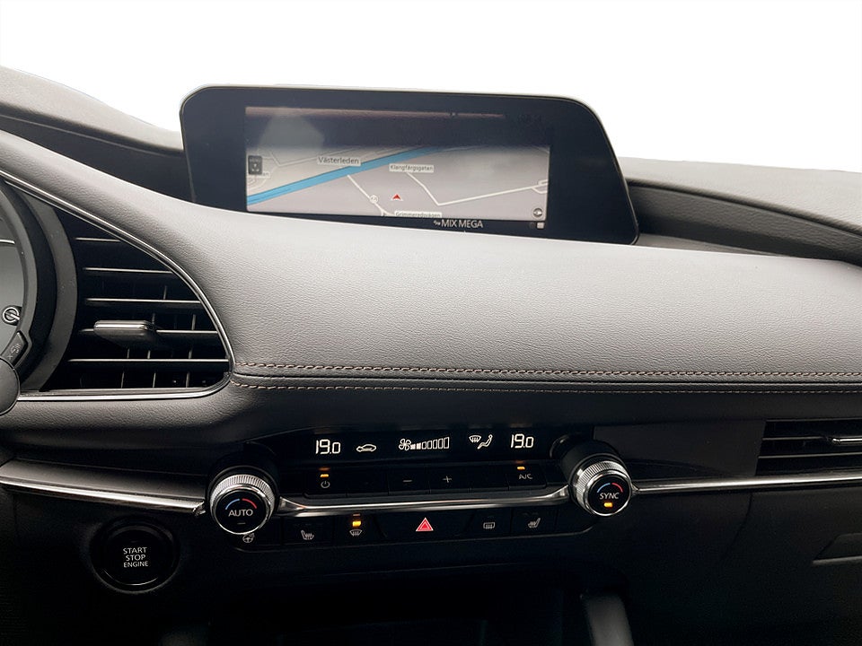 Bild på Mazda 3 Sky 2.0 SKYACTIV-G M 150hk Aut B-KAMERA CARPLAY