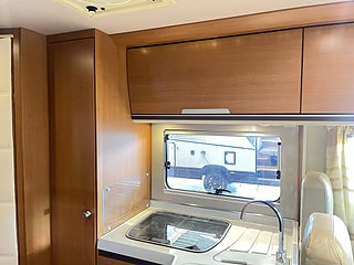 Husbil-integrerad Niesmann ARTO 79 LE 17 av 29