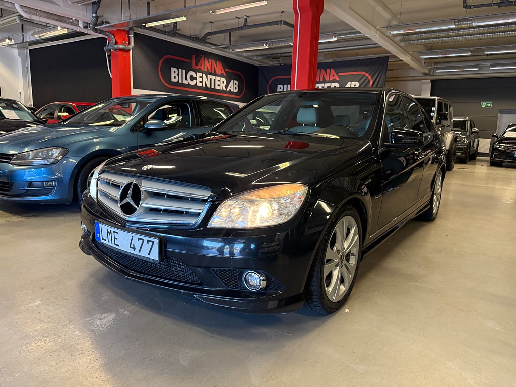 Mercedes-Benz C200 2009 - miniatyr 3