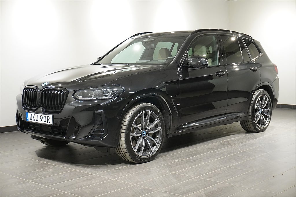 BMW X3 xDrive30e 4,95% ränta M Sport Innovation H K Drag DAP HUD