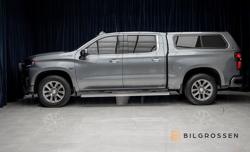 Chevrolet Silverado High Country 6.2 V8 4WD Hydra-Matic Pano BOSE Kåpa MOM