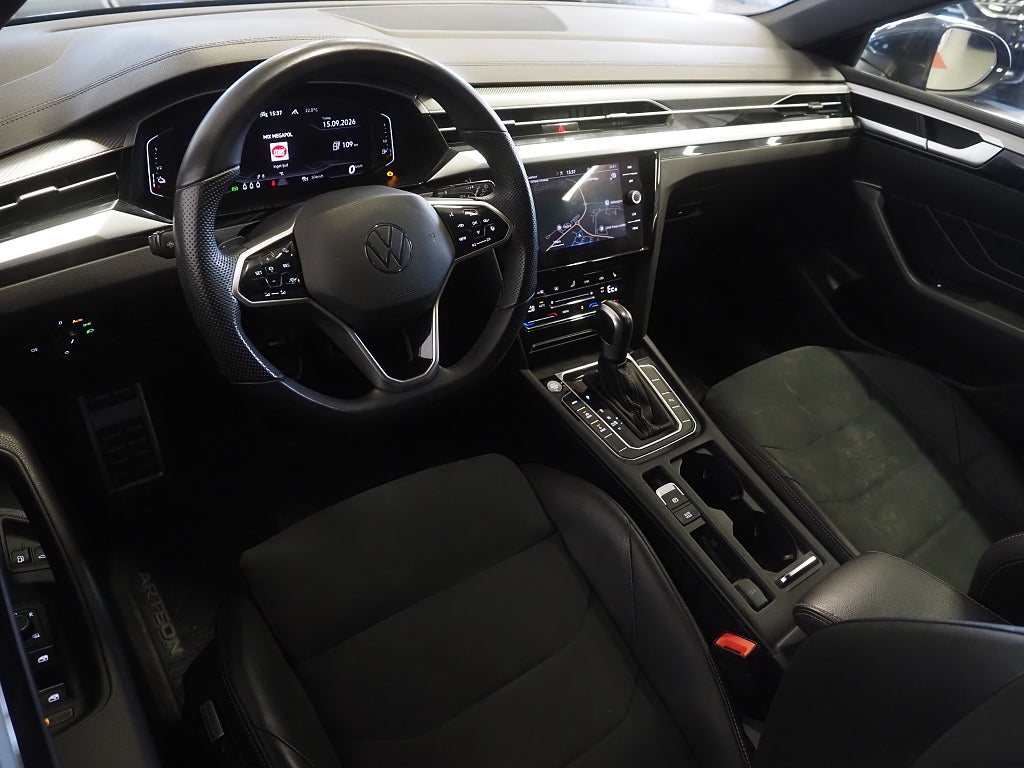 Volkswagen Arteon eHybrid Shooting Brake 218hk TSI R-Line Dragpkt Cockpit 2022