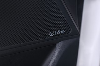 Halvkombi Hyundai IONIQ 25 av 27