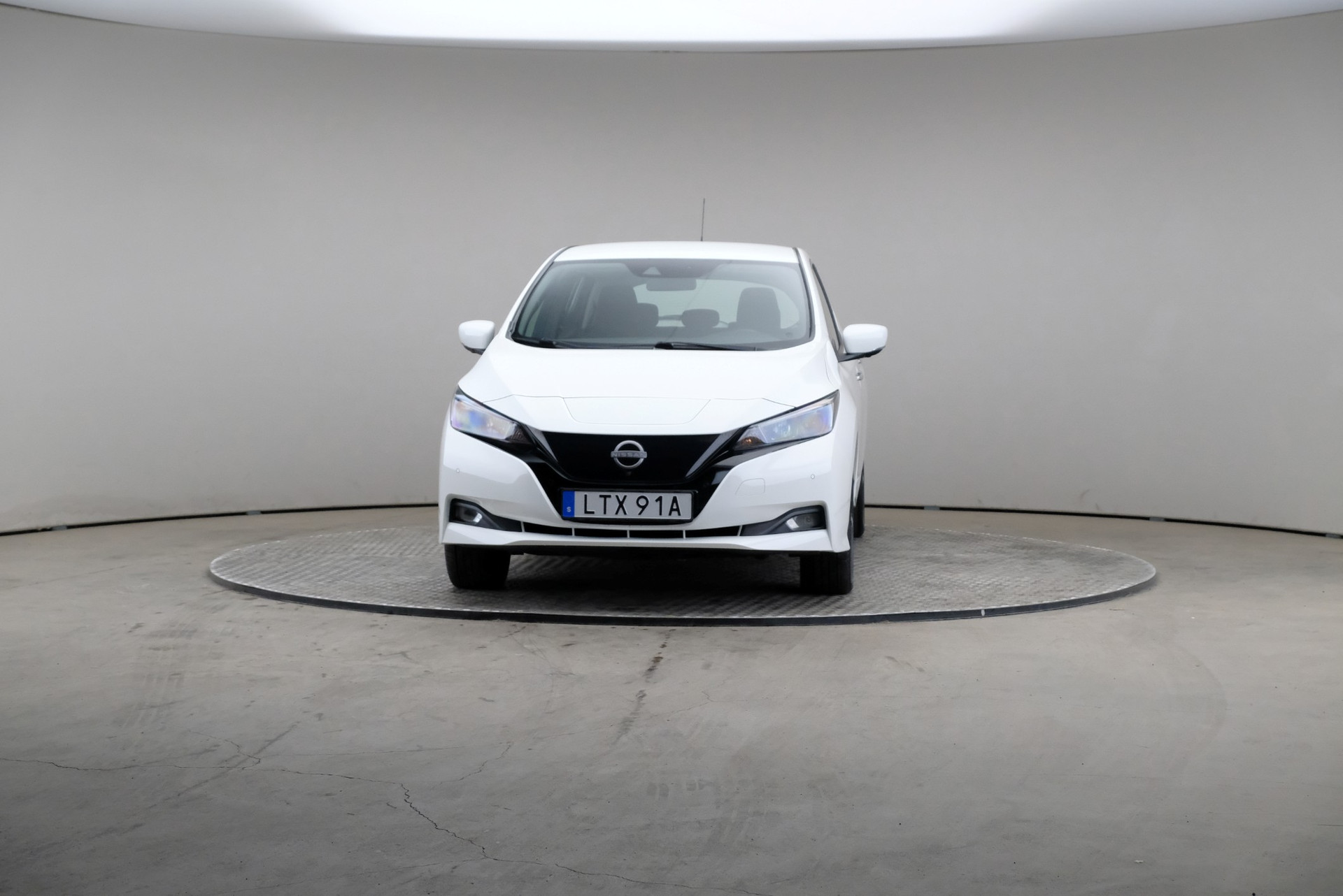 Nissan Leaf E+ Acenta 62 Kwh 2022, kuva 3/10