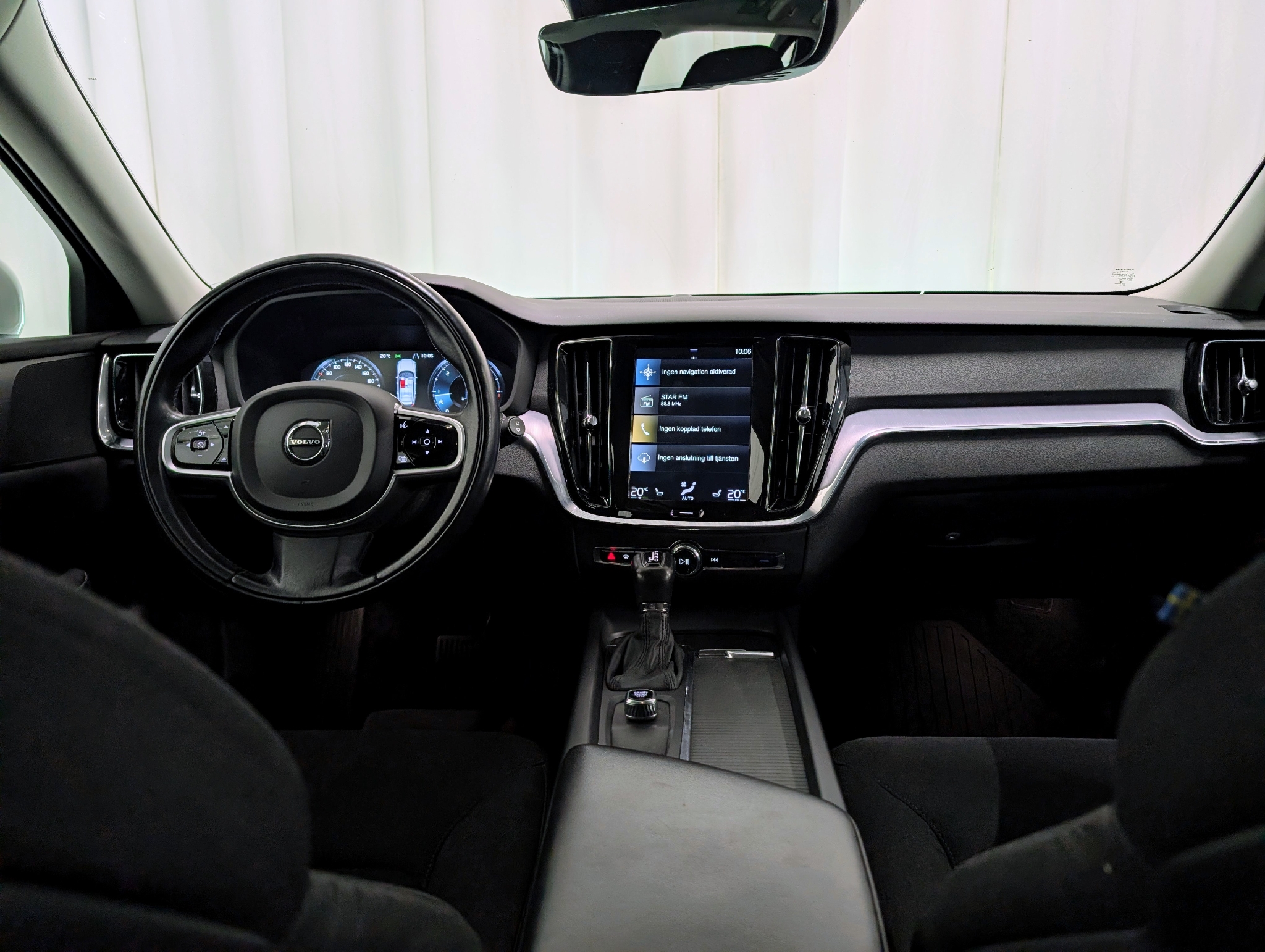 Volvo V60 D4 Geartronic Momentum 2019, bild 7/10