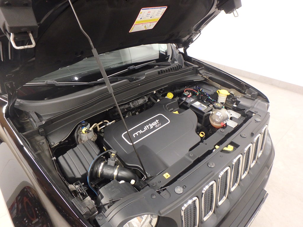 Jeep Renegade 2015 - miniatyr 18