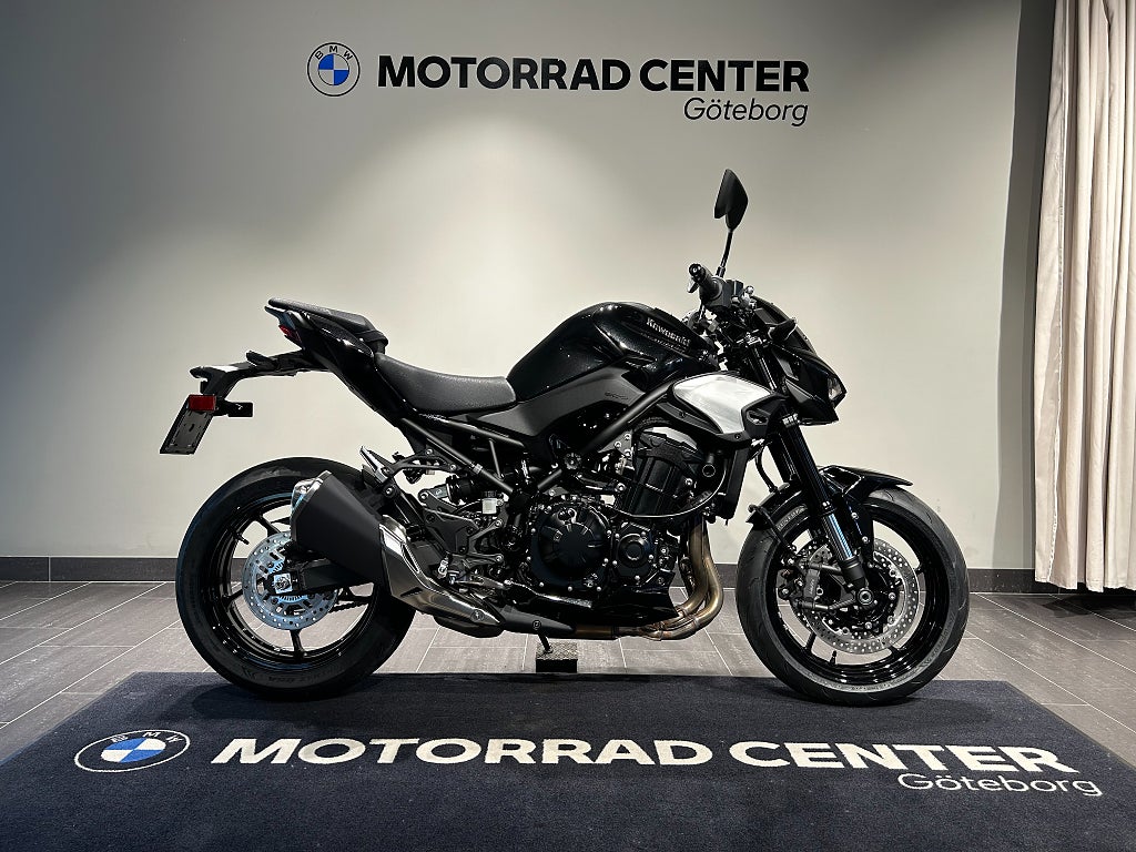 Kawasaki Z900 / Endast 46 mil!