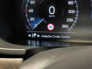 Kombi Volvo V90 Cross Country 17 av 27
