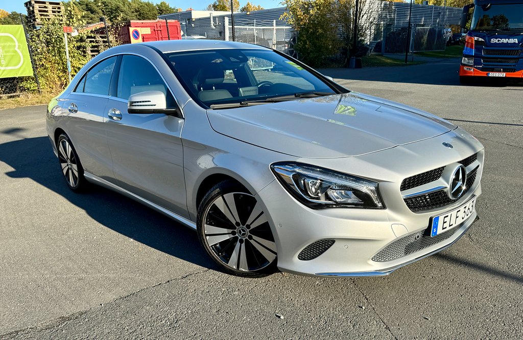 Mercedes-Benz CLA 200 AUT.Backkamera V-Däck Ingår,Reserverad