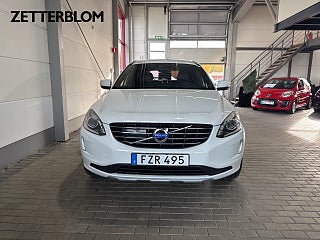 SUV Volvo XC60 5 av 14
