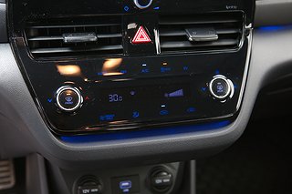 Halvkombi Hyundai IONIQ 14 av 18