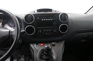 Transportbil - Skåp Peugeot Partner 8 av 13