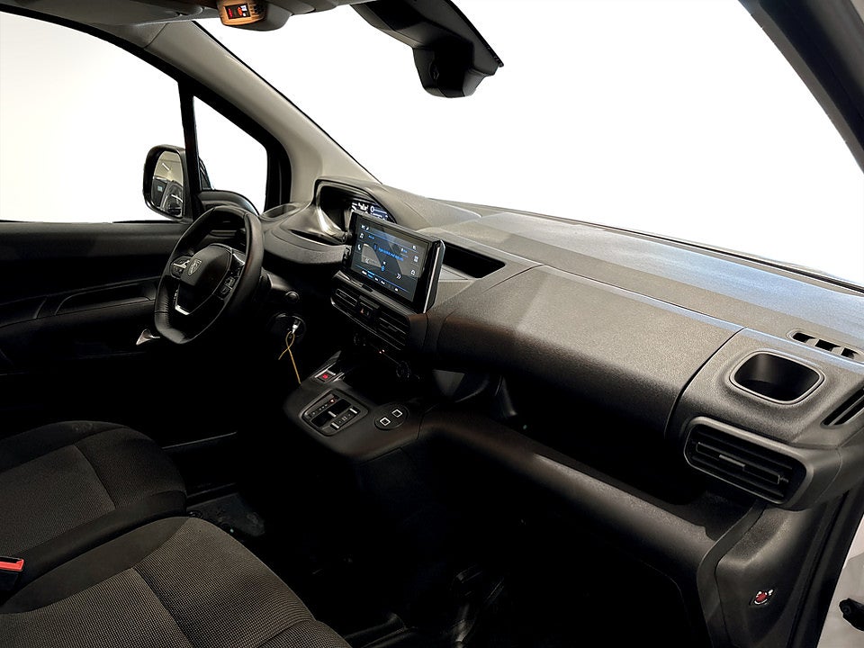Bild på Peugeot Partner 1.5 BHDi 130hk Aut B-KAMERA CARPLAY