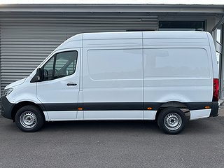 Transportbil - Skåp Mercedes-Benz Sprinter 3 av 21