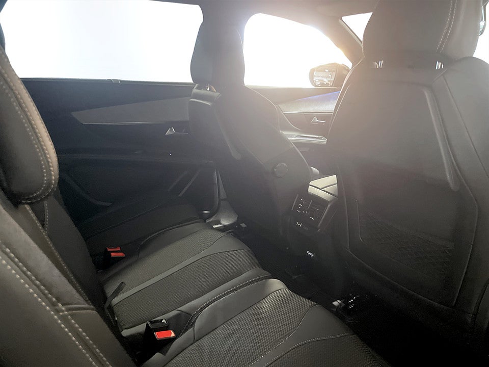 Bild på Peugeot 5008 GT 1.2 PT 130hk Aut 7-SITS B-KAMERA 