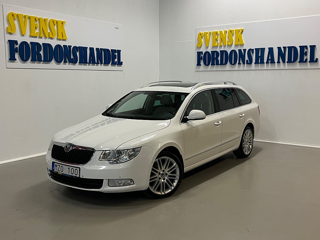 Skoda Superb Kombi 1.8 TSI Elegance Automat Panorama Dragkrok Euro 5