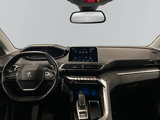 Peugeot 5008 1.2 PureTech S&V-hjul/Carplay/M&K-värm/7-sits