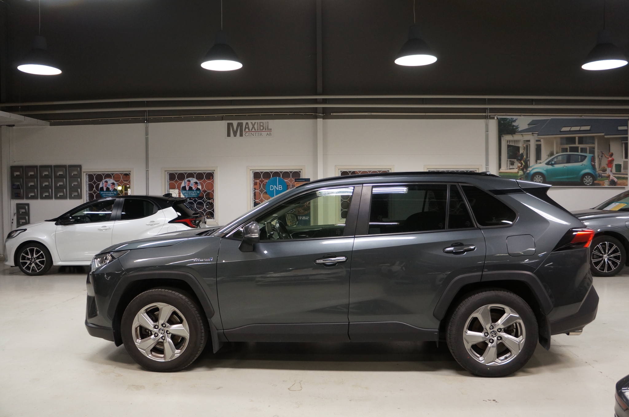 Toyota RAV4 2019, bild 4/50
