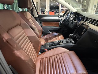Volkswagen Passat 2.0 4M RLine Executive 190hk/Drag/Bkam/SoV