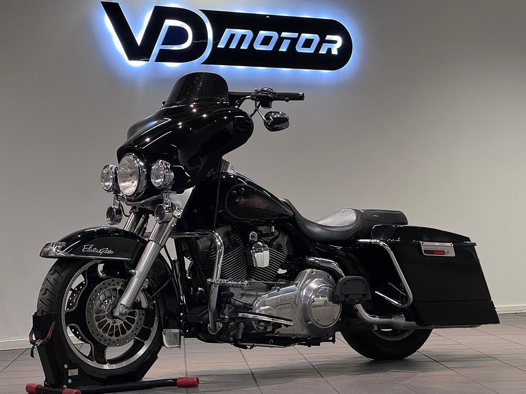 Harley-Davidson Electra Glide Extended Bags Effektsystem Öppet Insug 96" TC