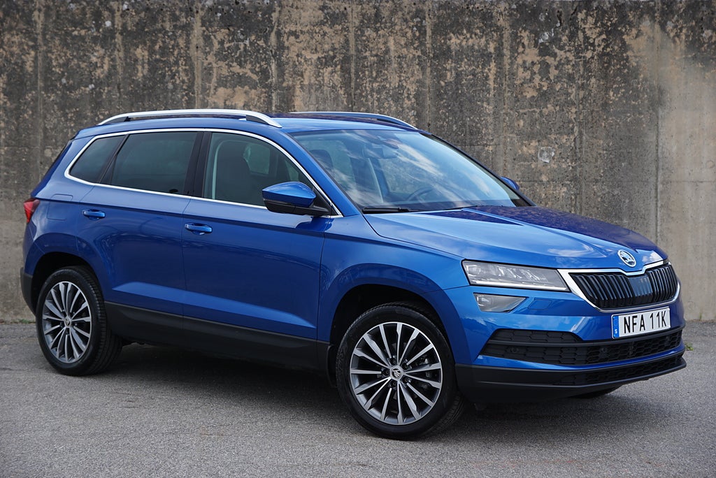 Skoda Karoq 1.5 TSI Style Automat|1-Ägare|Värmare|Cockpit|Drag|