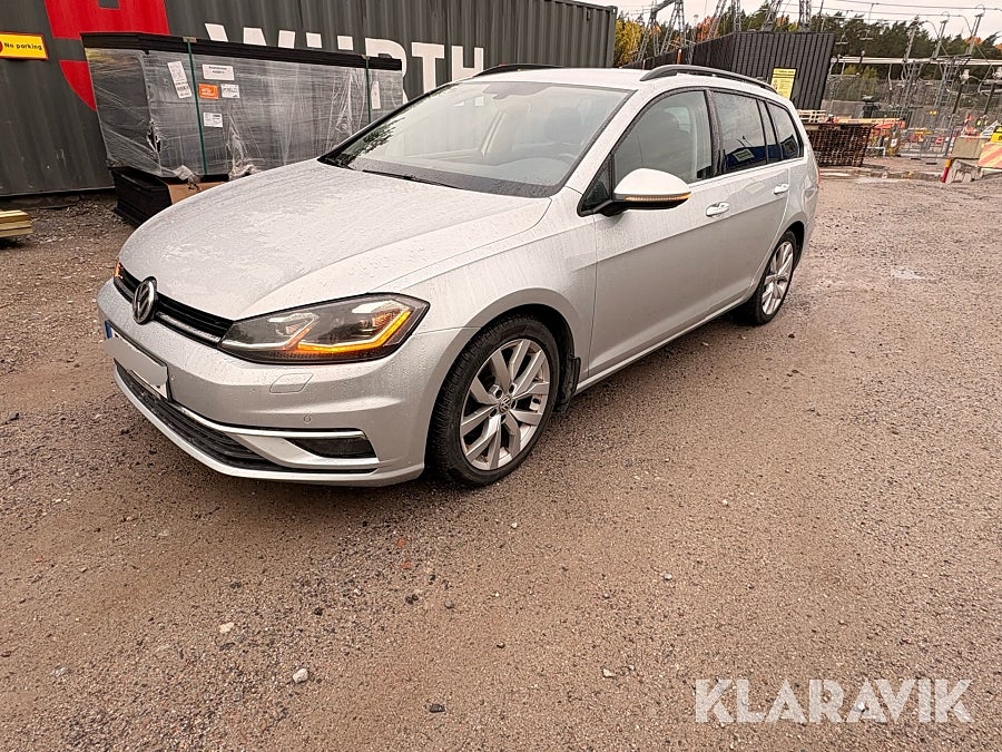 Volkswagen Golf 