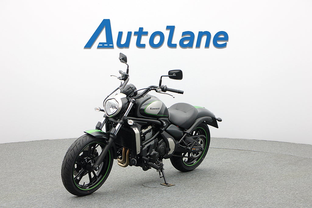Kawasaki Vulcan S *Limited Edition Arrow Nya Däck