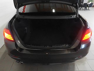 Sedan BMW 530 22 av 22