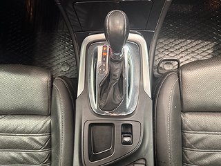 Opel Insignia 2.0 CDTI 4x4 Business Drag/Rattvärme/Navi/S&V