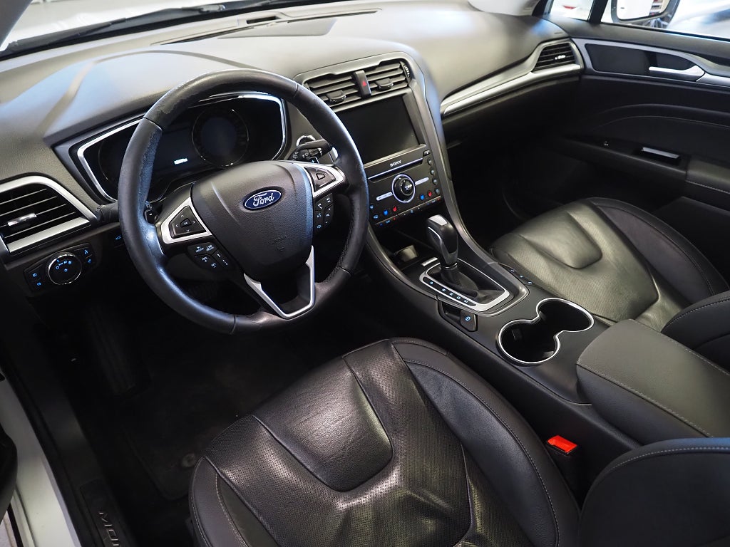 Ford Mondeo 2.0 TDCi Bi-Turbo 210hk Titanium Business Pano Kamera 2018