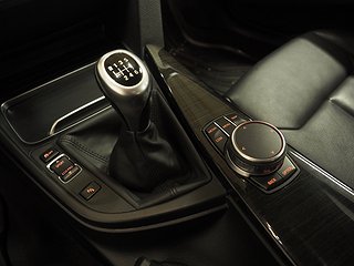 Sedan BMW 320 21 av 21