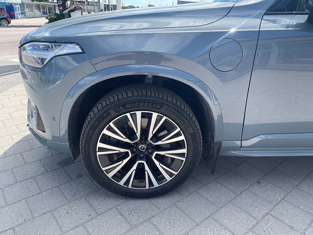 Volvo XC90 Recharge T8 AWD R-Design 7 Säten Plus Dark