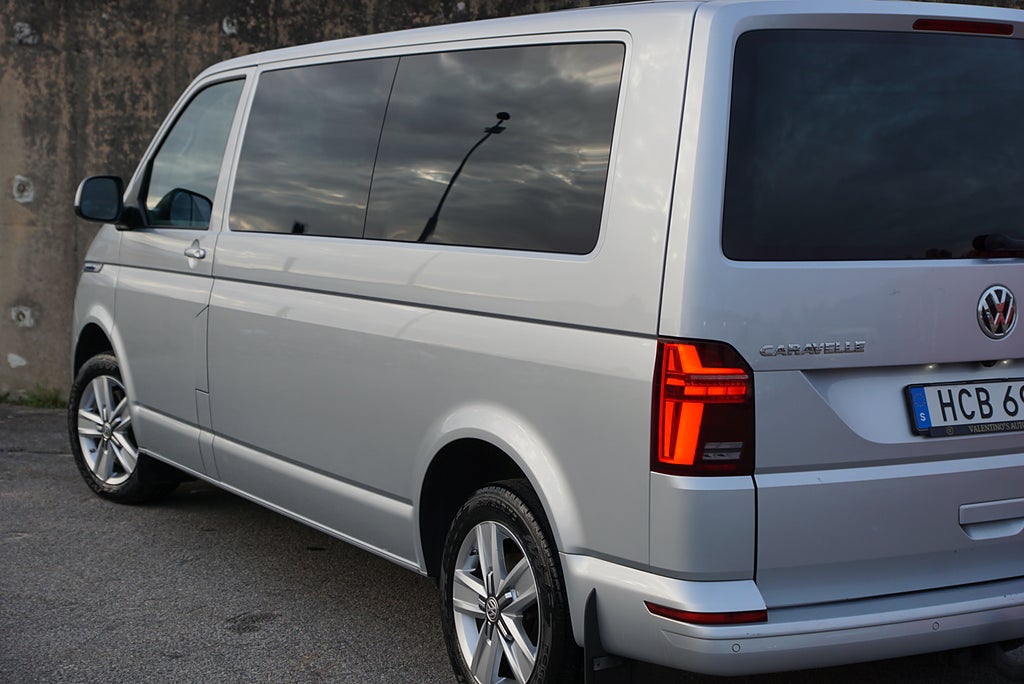 Volkswagen Caravelle 2.0 TDI 199hk DSG 9-Sits LED Navi Kamera CarPlay Drag