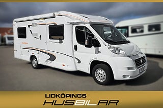 Weinsberg 650 MF Fransk bädd solceller