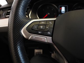 Kombi Volkswagen Passat 18 av 22