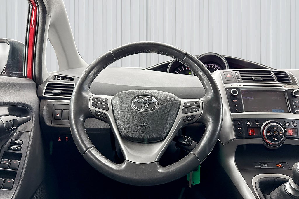 Toyota Verso 2013