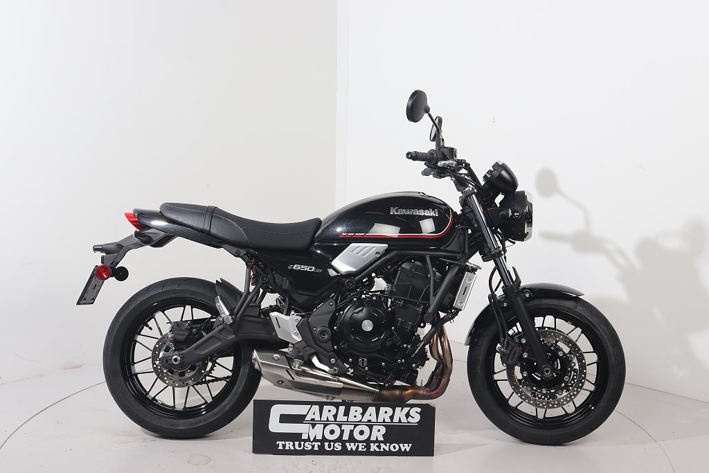 Kawasaki Z650 RS 