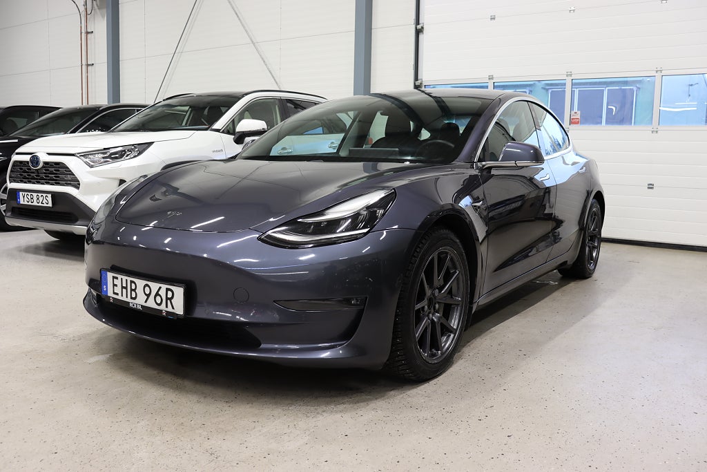 Tesla Model 3 Long Range AWD Drag Autopilot 441hk