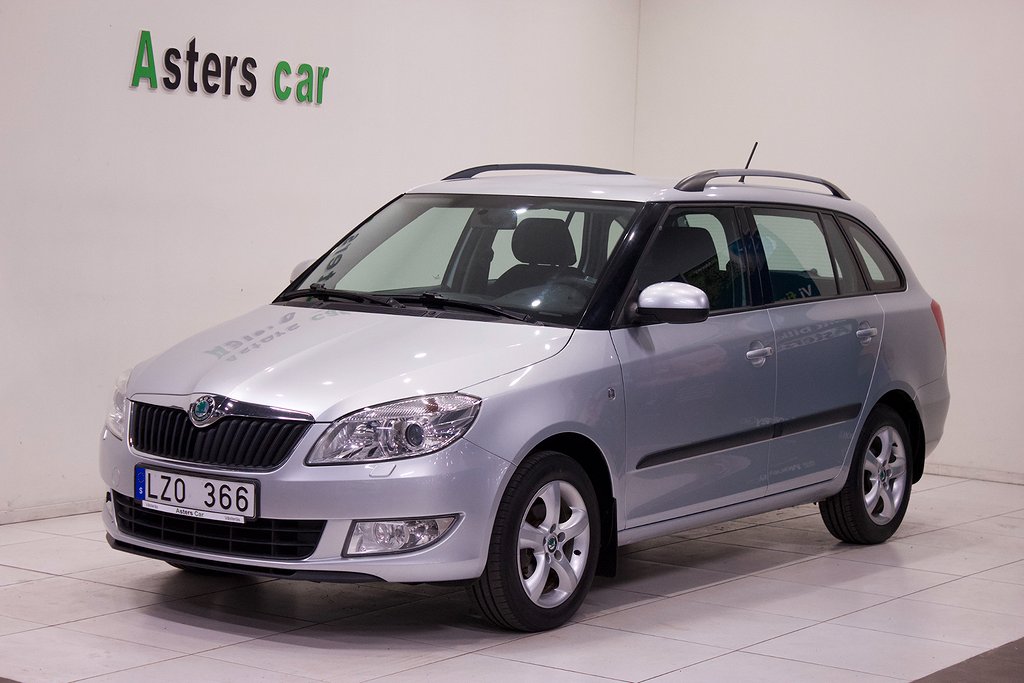 Skoda Fabia Kombi 1.2 TSI Elegance Drag 86hk