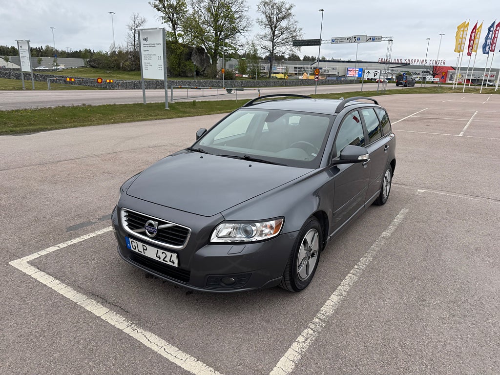 Volvo V50 D2 Momentum Euro 5 -115hk ”Kamrem Bytt”