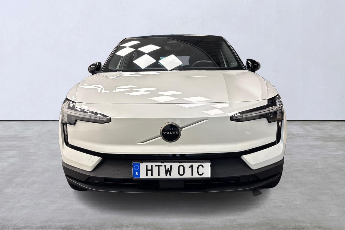 Volvo EX30 Plus 2024, bild 7/10