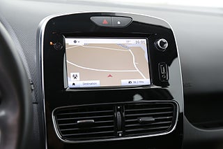 Halvkombi Renault Clio 18 av 24