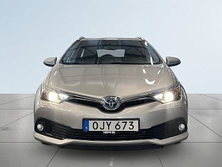 Toyota Auris Touring Sports Hybrid e-CVT Active Plus S&V/Kamera/Värm – bild 2