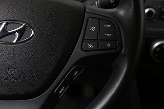Halvkombi Hyundai i10 14 av 19