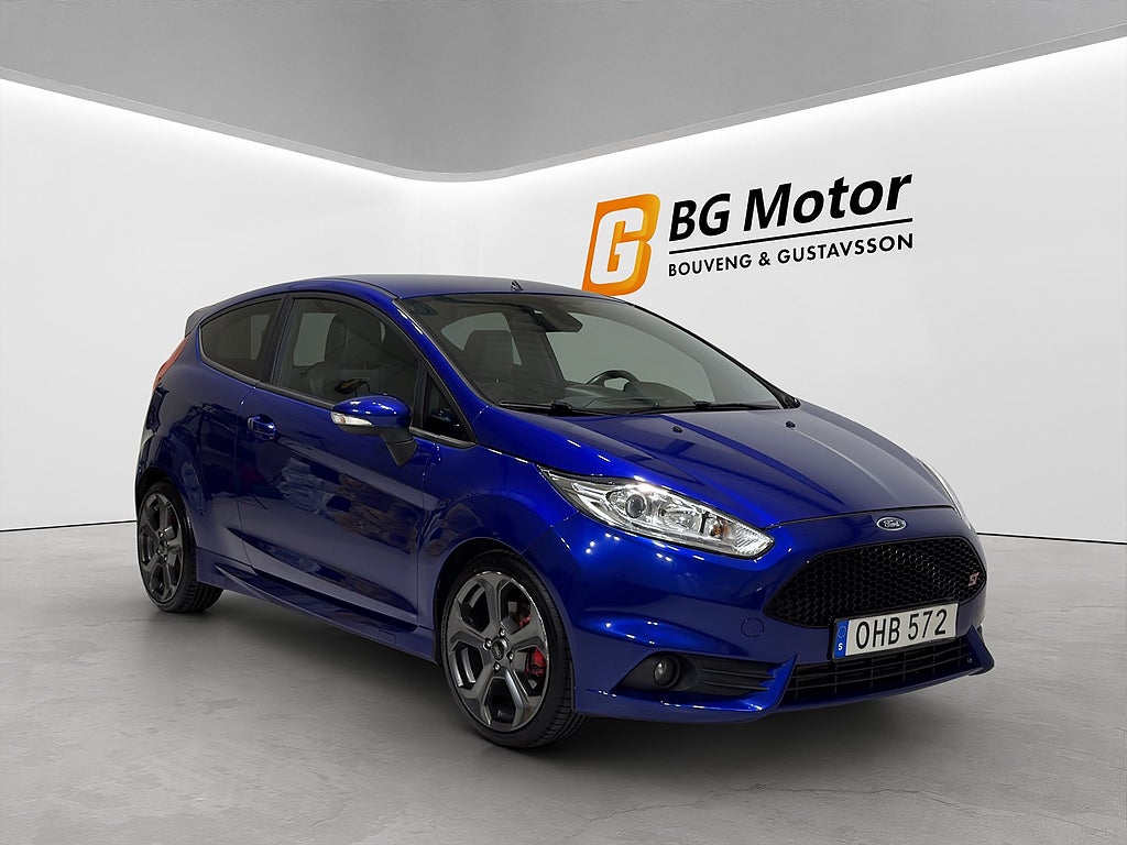 Ford Fiesta ST 182HK Backkamera/Navi/Recaro