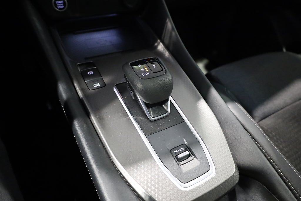 Nissan Qashqai 1,3 DIG-T XTRONIC-CVT 158hk N-Connecta Navi 360°-kamera 2024