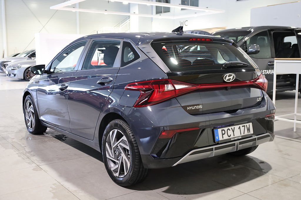 Hyundai i20 1.0 T-GDI DCT Essential Kamera Rattvärme CarPlay 2026