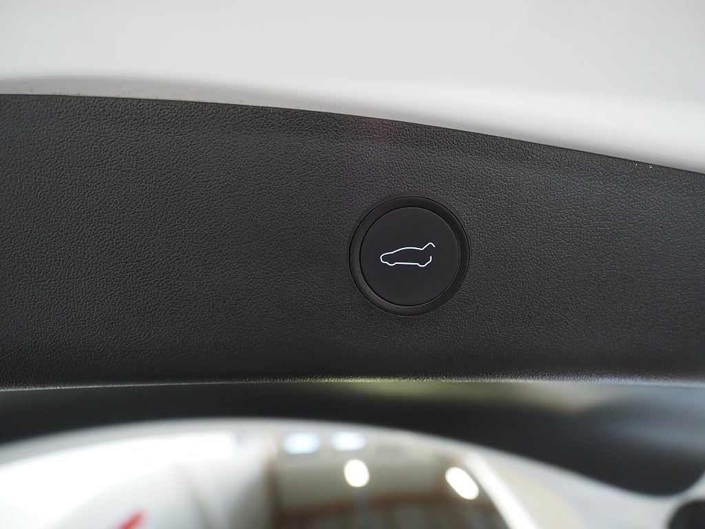 Tesla Model 3 Standard Range RWD 283hk Pano Navi Läder Moms 2023