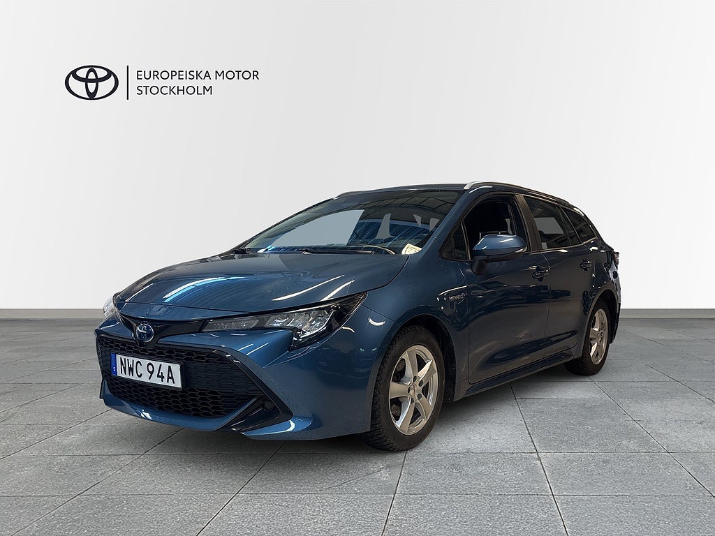 Toyota Corolla Touring Sports Hybrid Active V-hjul Dragkrok Värmare