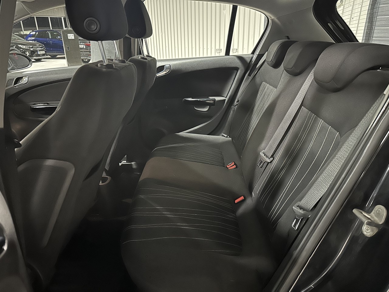Opel Corsa 1.3 CDTI ecoFLEX Enjoy 2010, bild 7/38